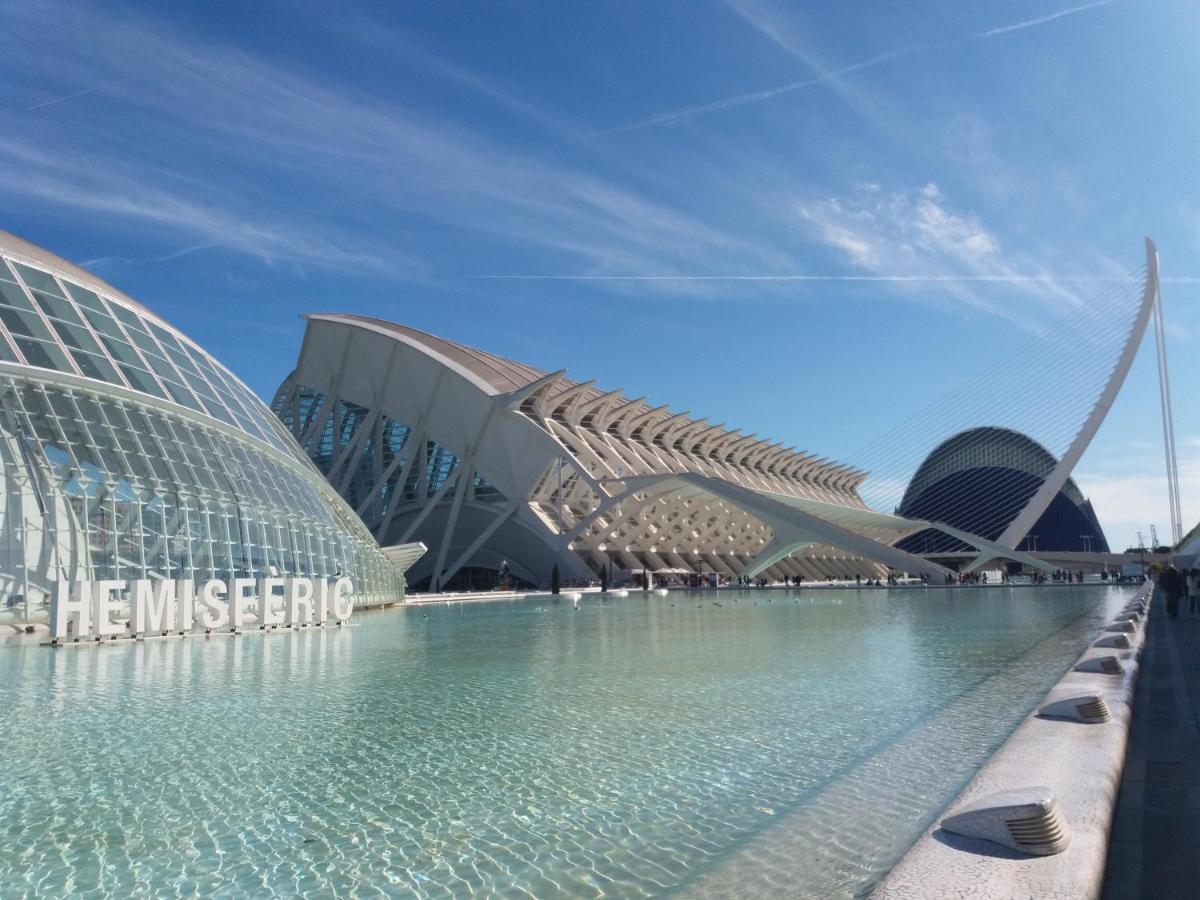 Apartamento cerca de la Ciudad de las Ciencias Valencia Exterior foto